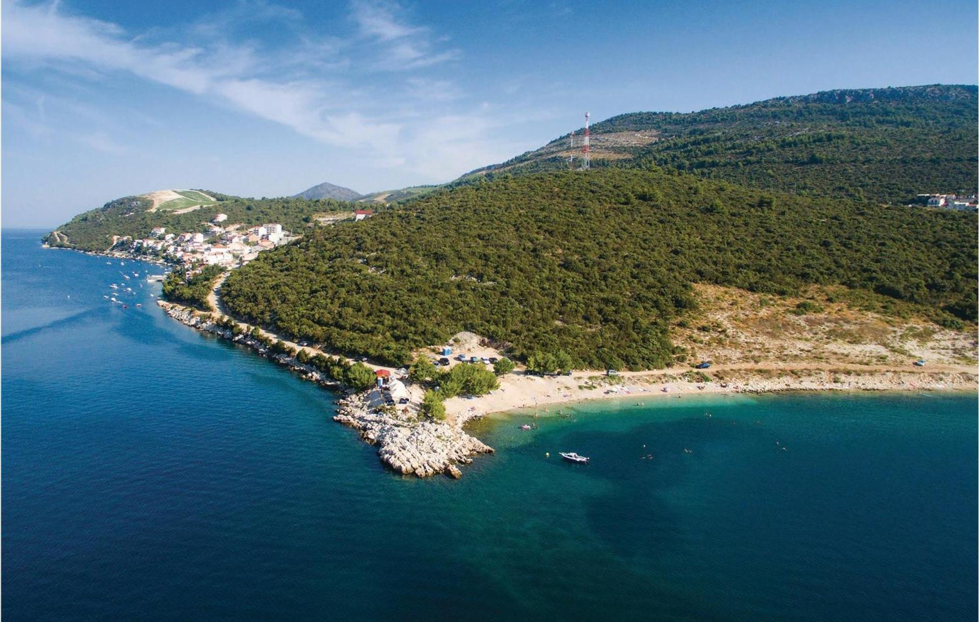 Lovely Apartment In Komarna With House Sea View Klek Esterno foto